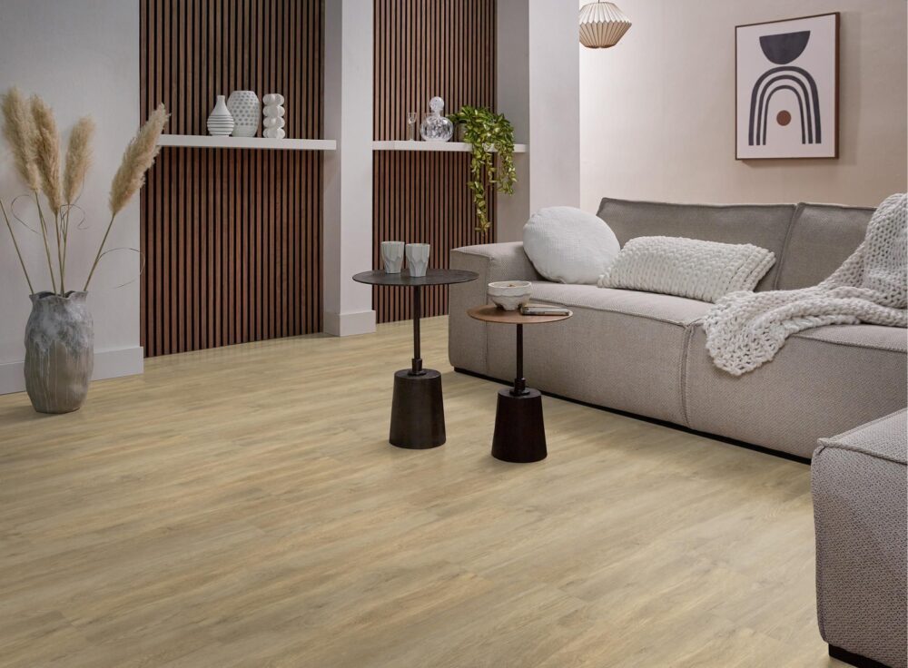 Breng warmte en natuurlijke schoonheid in uw interieur met de Bankstown Natural Oak Click PVC-vloer